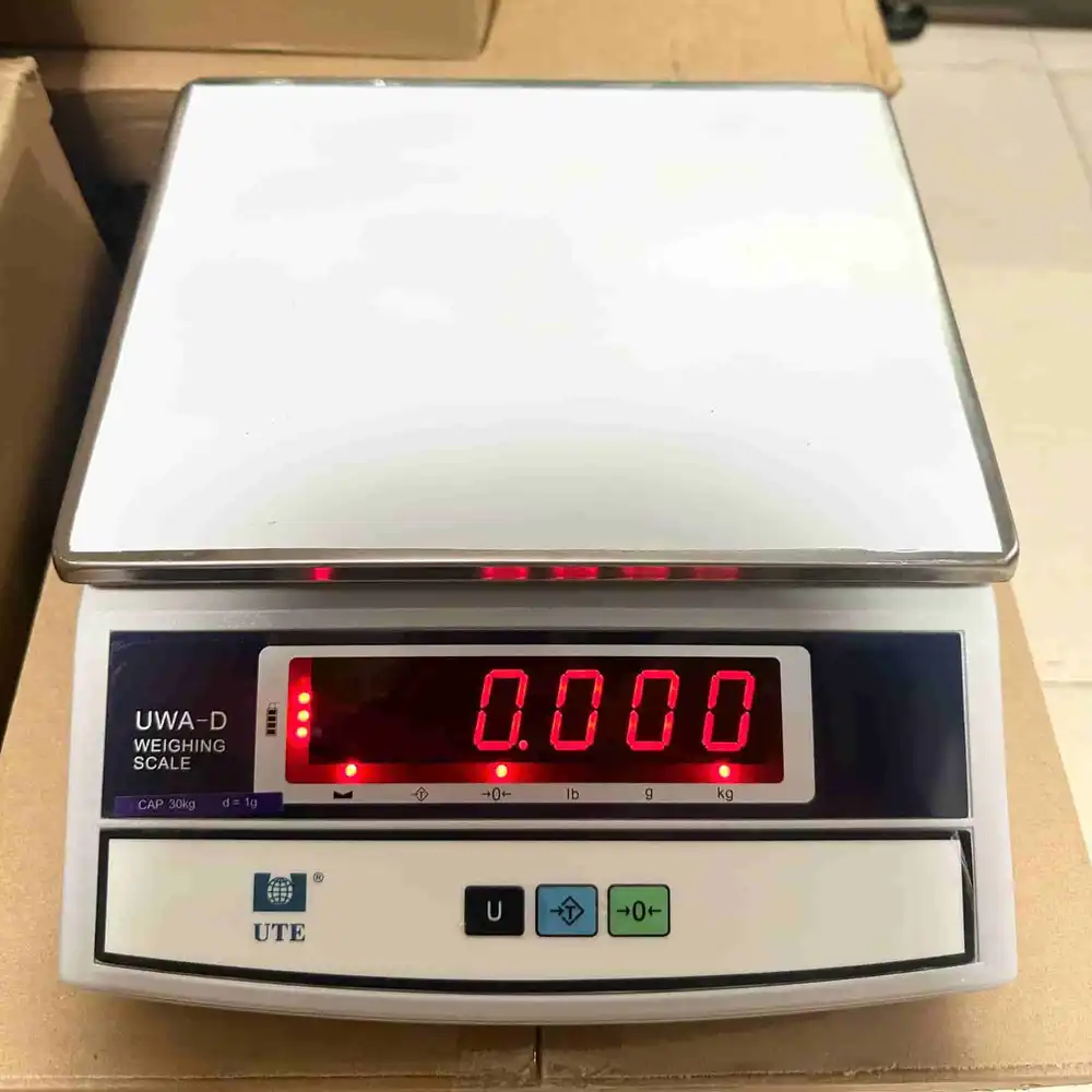 can-dien-tu-co-in-logo-cua-hang-30kg-canthieny